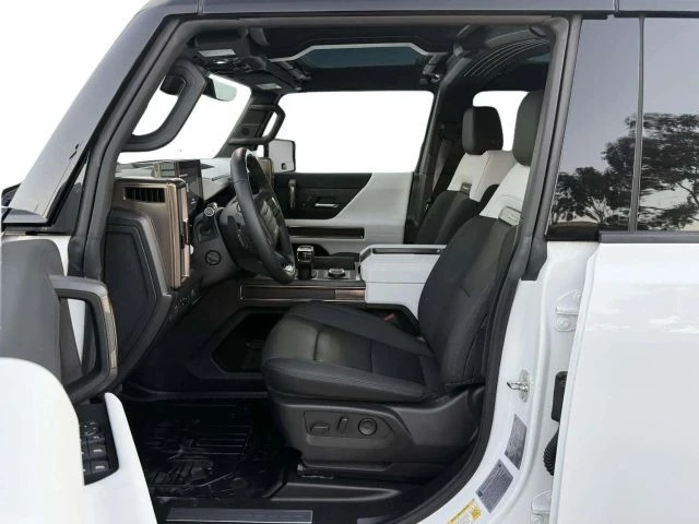 2022 GMC Hummer EV - Image 13 of 21