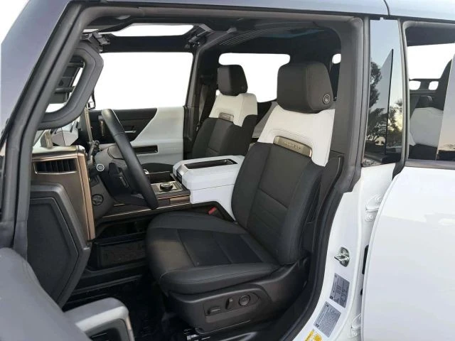 2022 GMC Hummer EV - Image 17 of 21