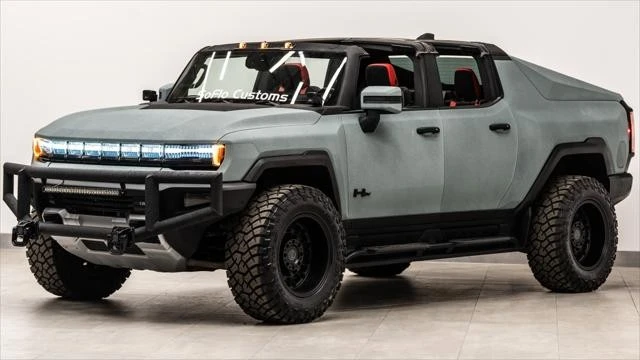2022 GMC Hummer EV - Image 11 of 21