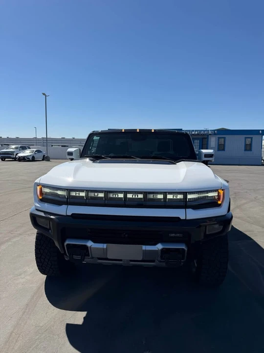 2022 GMC Hummer EV - Image 2 of 11