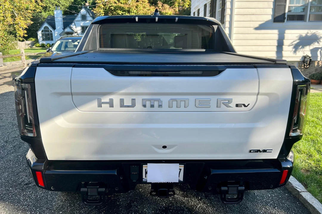 2022 GMC Hummer EV - Image 5 of 31