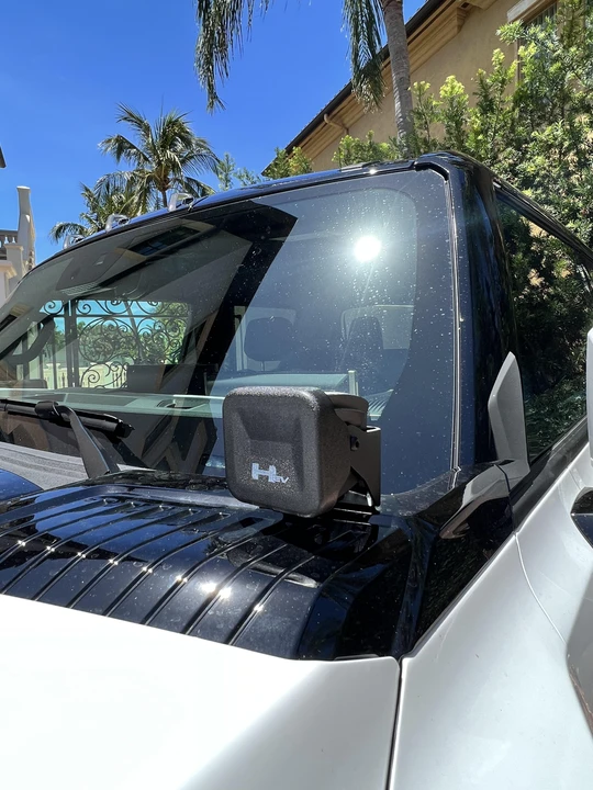 2022 GMC Hummer EV - Image 30 of 31
