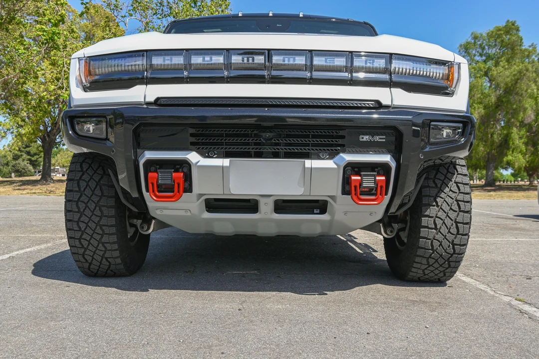 2022 GMC Hummer EV - Image 6 of 29