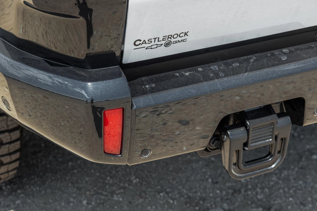2022 GMC Hummer EV - Image 29 of 31