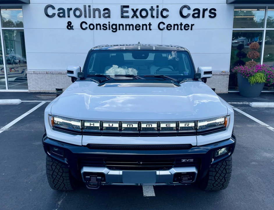 2022 GMC Hummer EV - Image 6 of 31