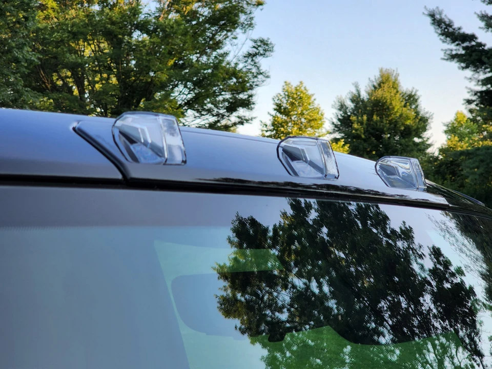 2022 GMC Hummer EV - Image 27 of 31