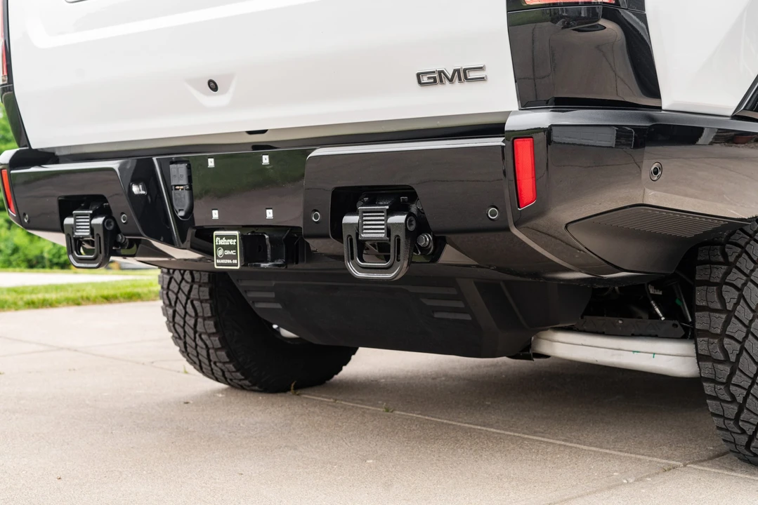 2022 GMC Hummer EV - Image 20 of 31
