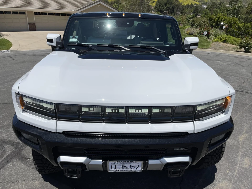 2022 GMC Hummer EV - Image 31 of 31