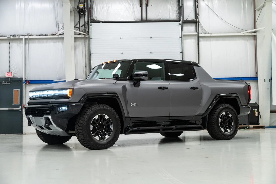 2022 GMC Hummer EV - Image 3 of 31