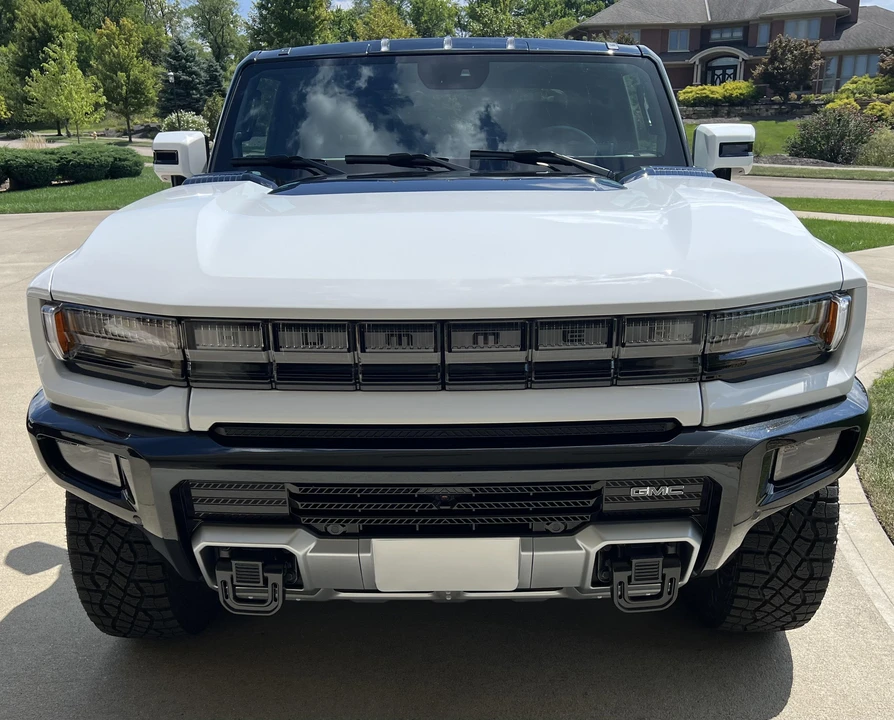 2022 GMC Hummer EV - Image 6 of 28