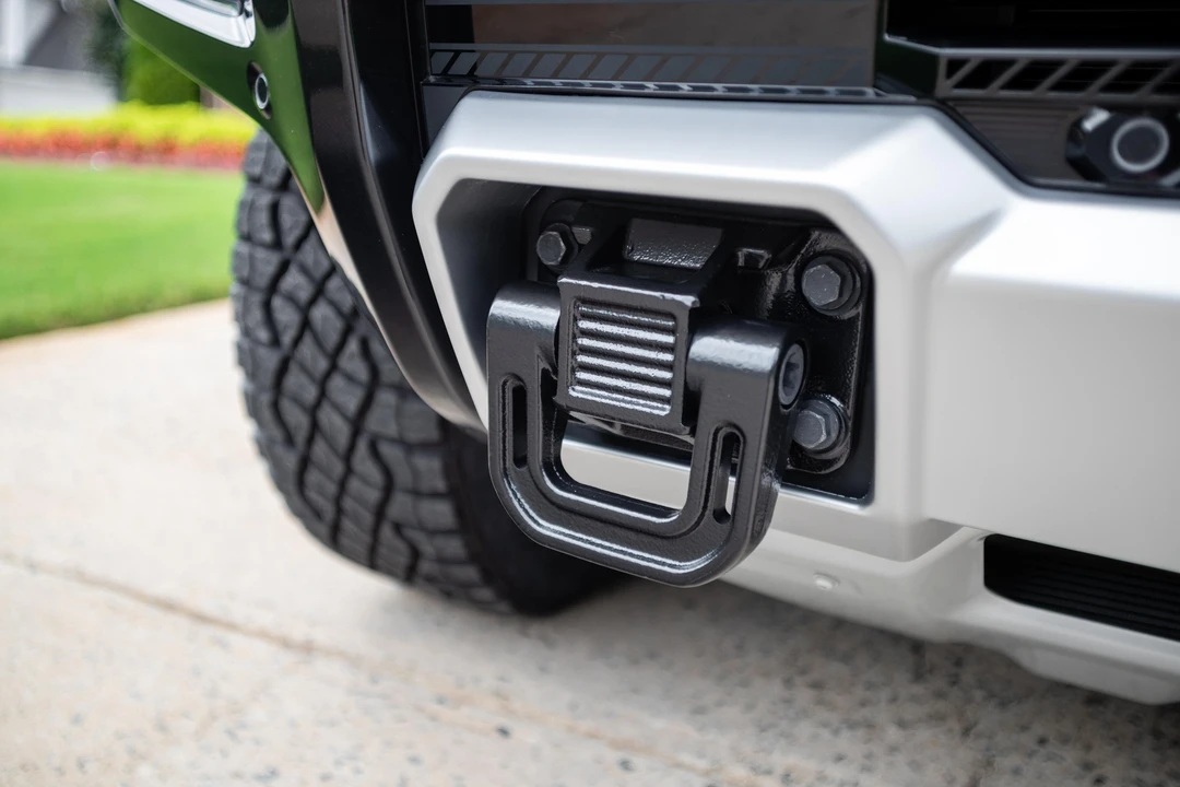 2022 GMC Hummer EV - Image 16 of 31