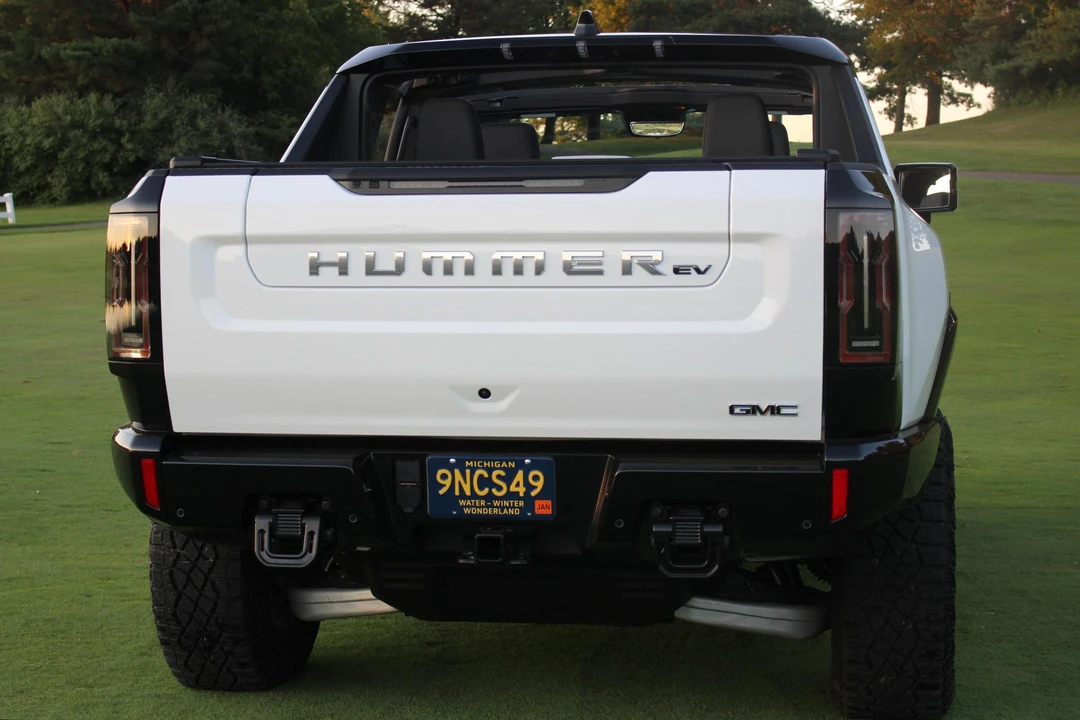 2022 GMC Hummer EV - Image 5 of 6