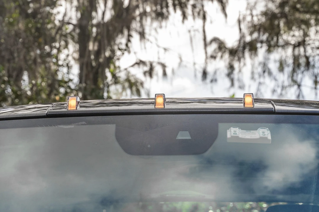 2022 GMC Hummer EV - Image 24 of 31