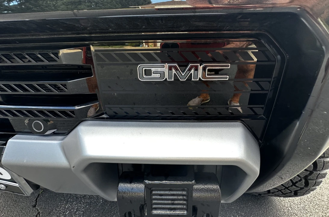 2022 GMC Hummer EV - Image 31 of 31