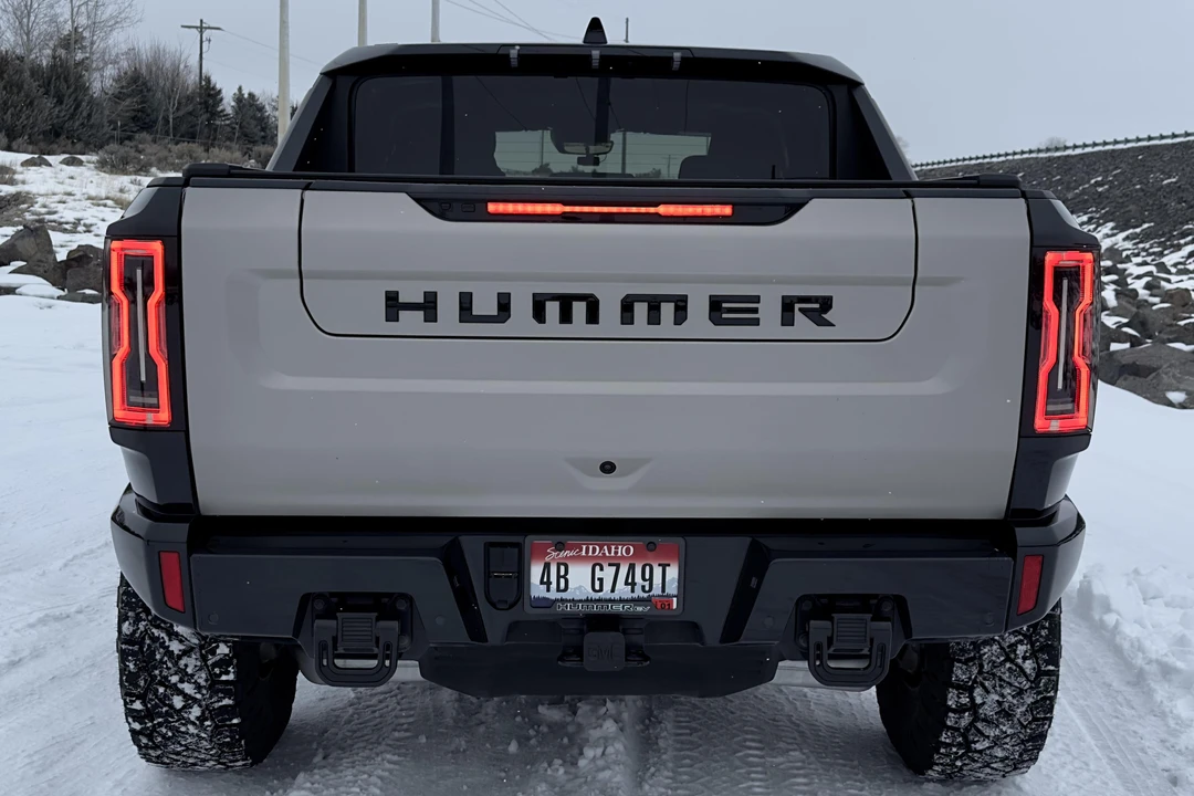 2022 GMC Hummer EV - Image 5 of 31