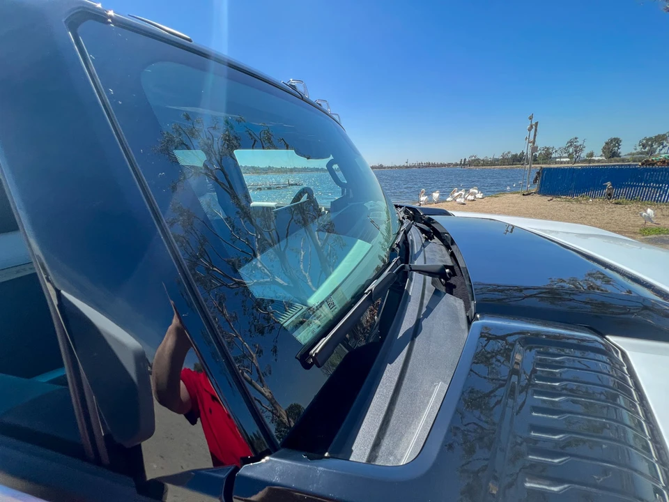 2022 GMC Hummer EV - Image 29 of 31