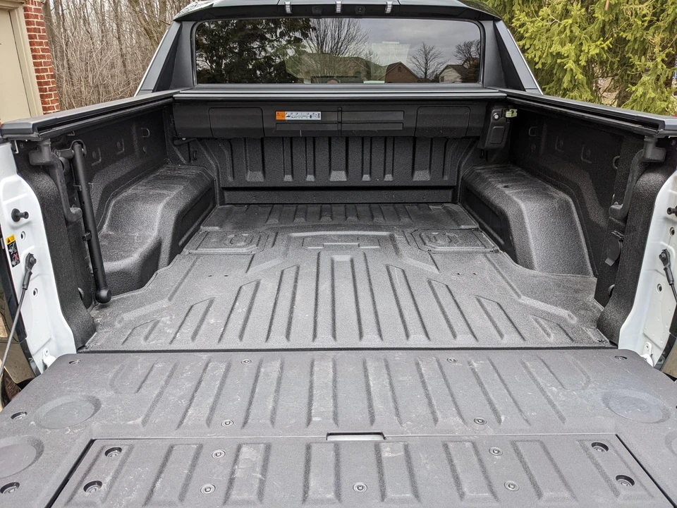 2022 GMC Hummer EV - Image 10 of 12