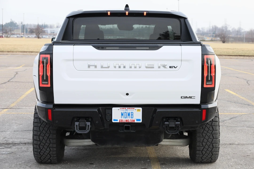 2022 GMC Hummer EV - Image 5 of 12