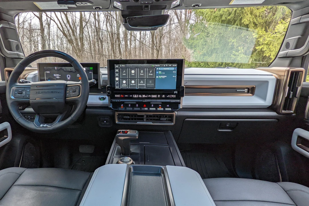 2022 GMC Hummer EV - Image 12 of 12
