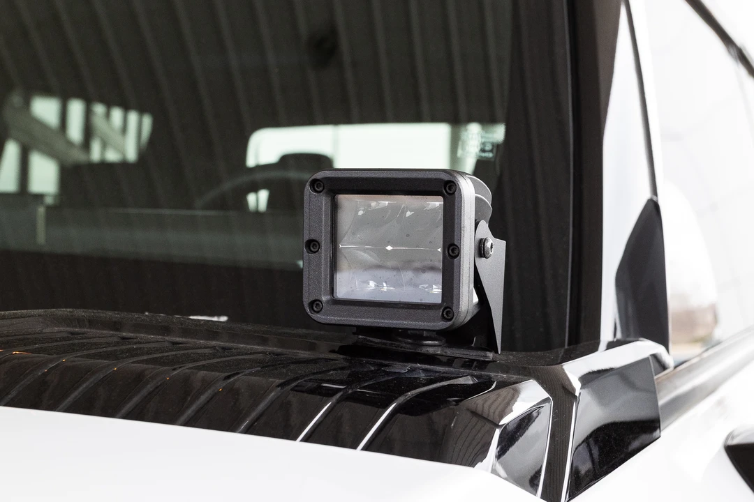 2022 GMC Hummer EV - Image 26 of 31