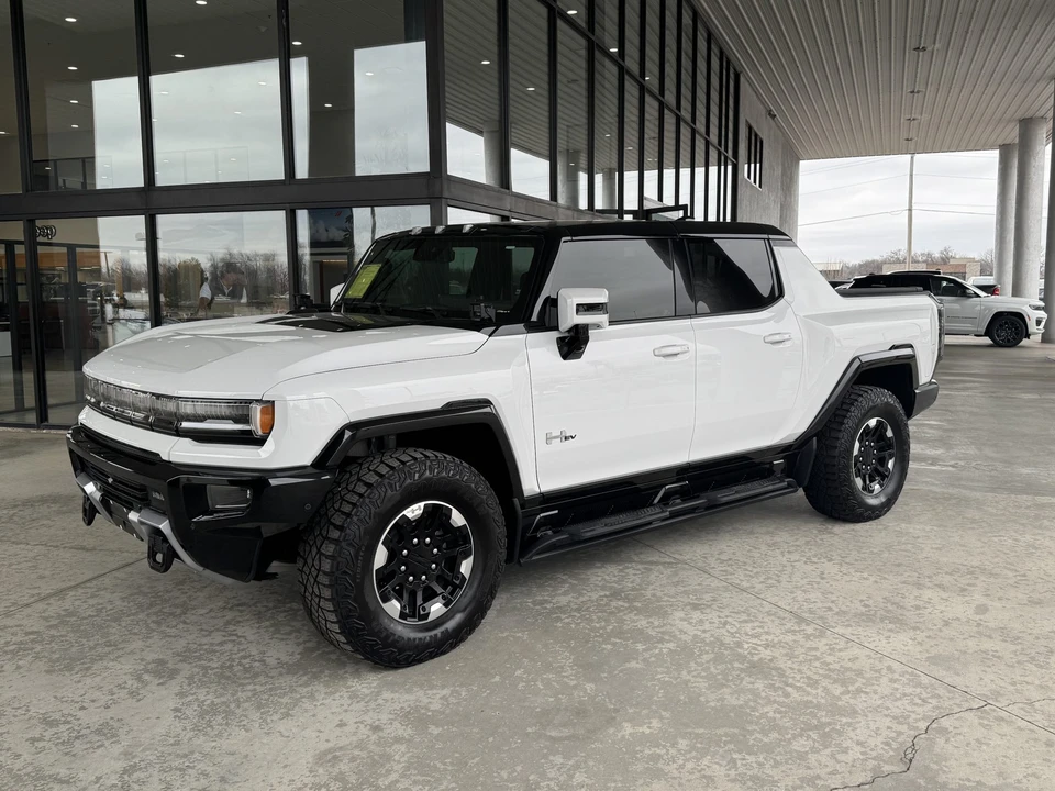 2022 GMC Hummer EV - Image 2 of 31