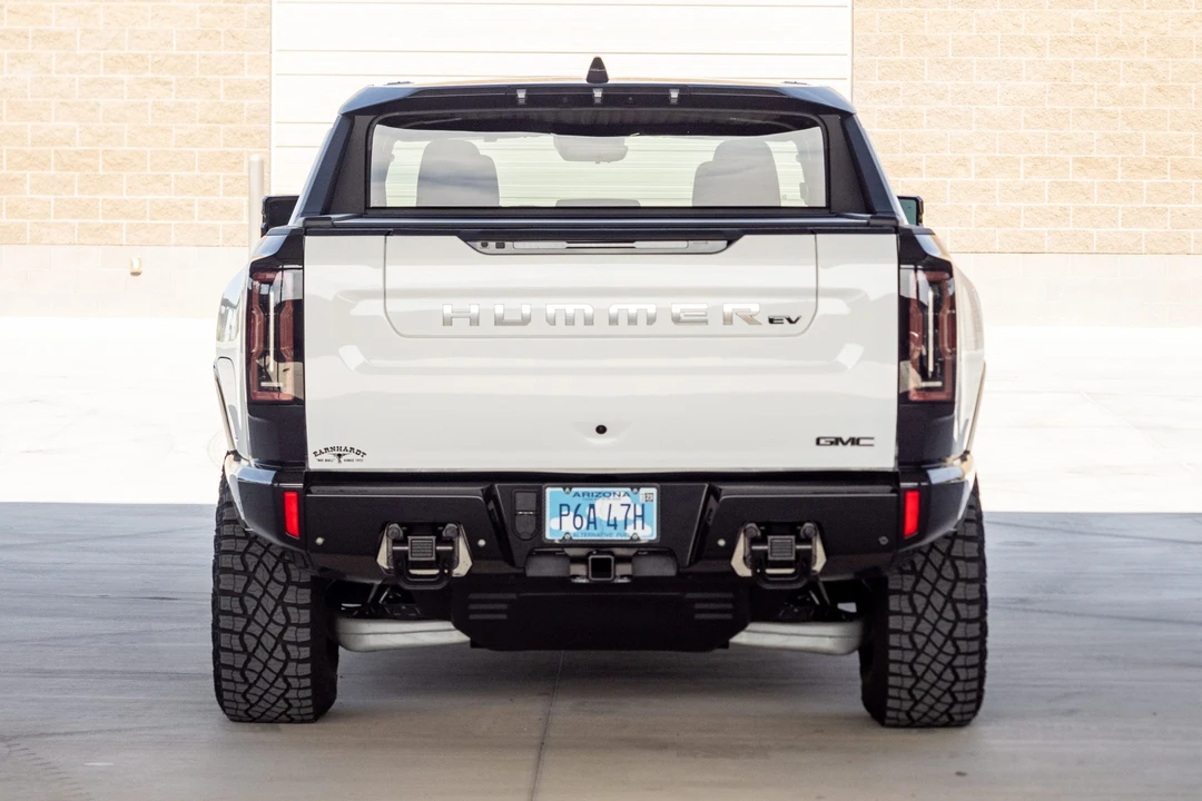 2022 GMC Hummer EV - Image 4 of 31
