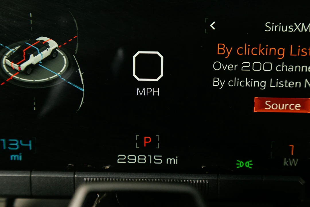 2022 GMC Hummer EV - Image 12 of 21