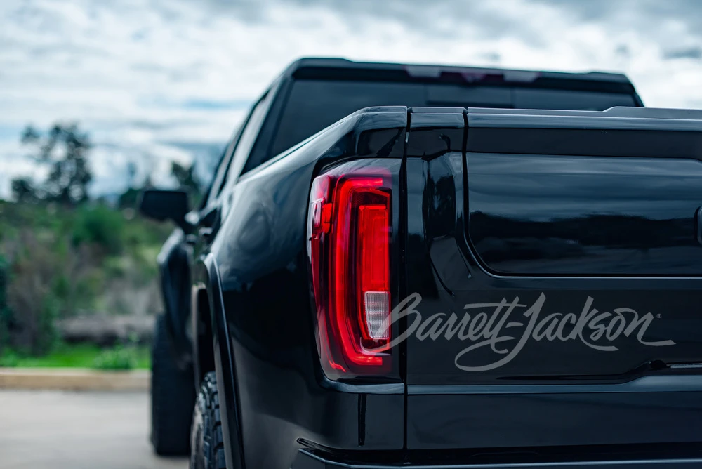2022 GMC Sierra 5th Gen - Image 21 of 31