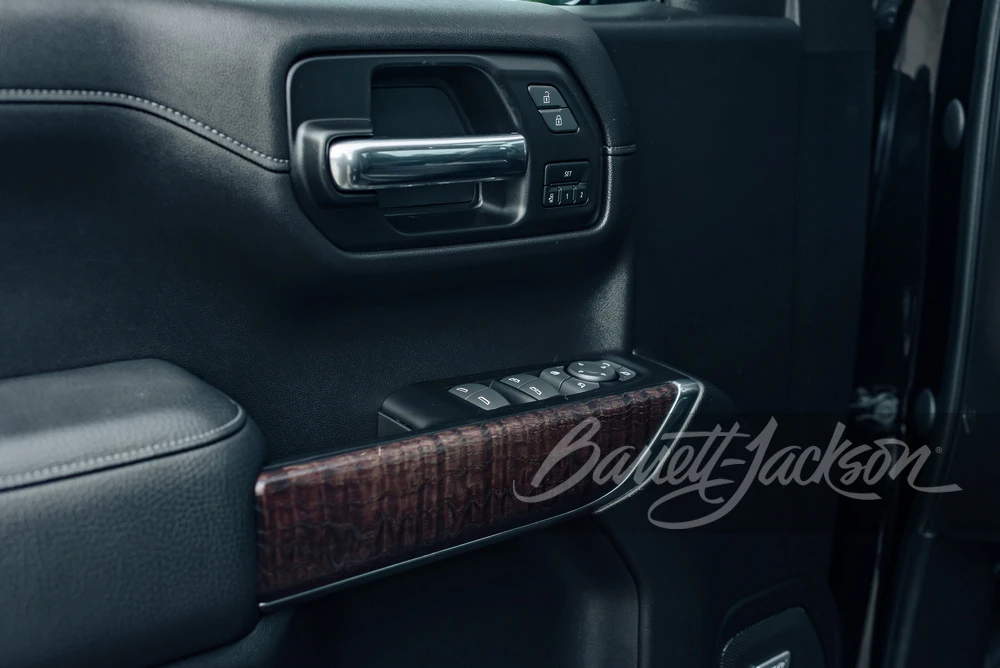 2022 GMC Sierra 5th Gen - Image 31 of 31