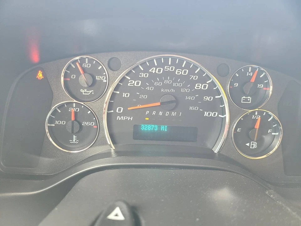 2022 GMC Savana - Image 19 of 21