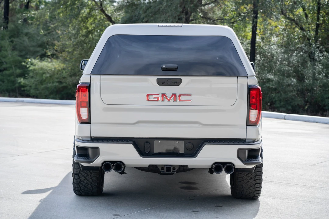 2022 GMC Sierra 5th Gen - Image 7 of 31