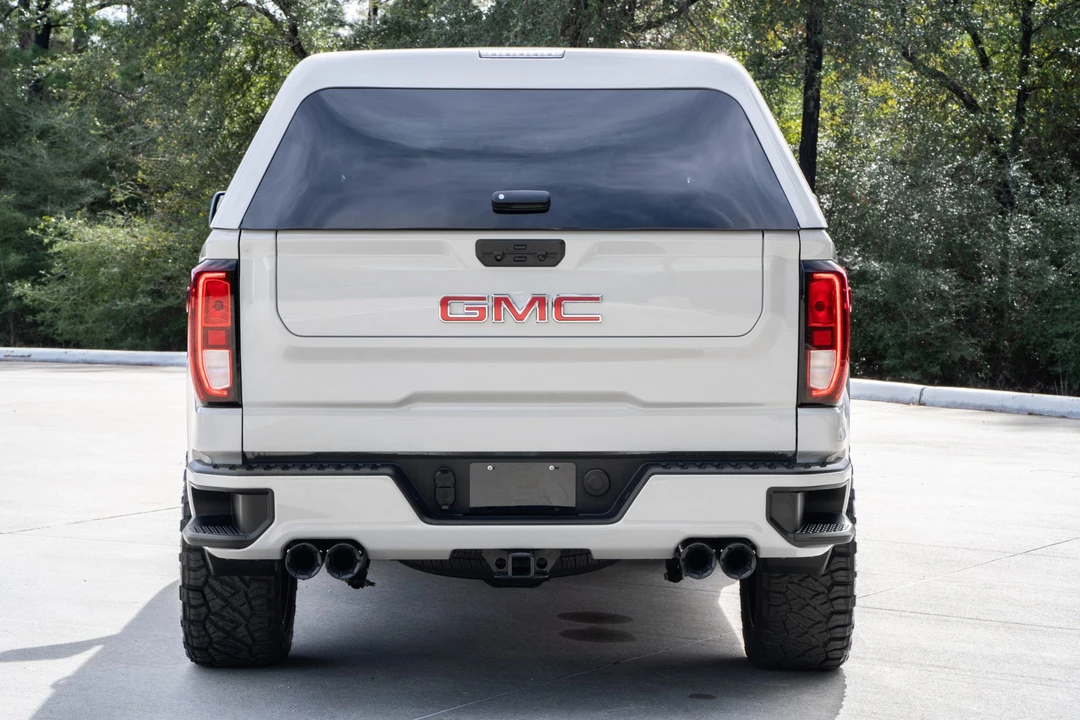 2022 GMC Sierra 5th Gen - Image 11 of 31