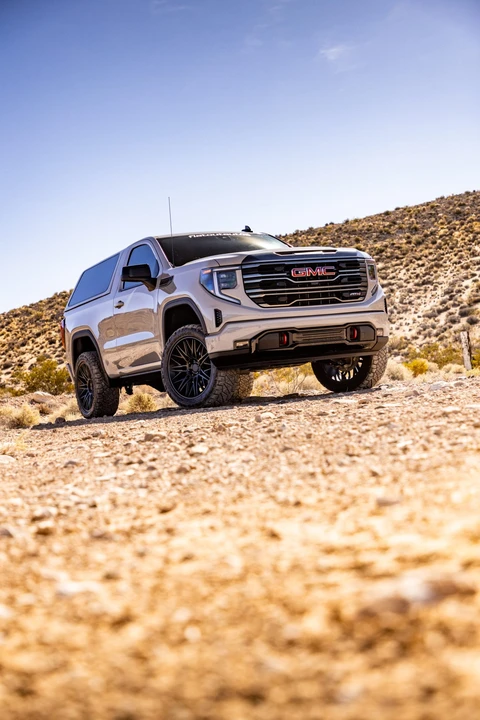 2022 GMC Sierra 5th Gen - Image 19 of 31