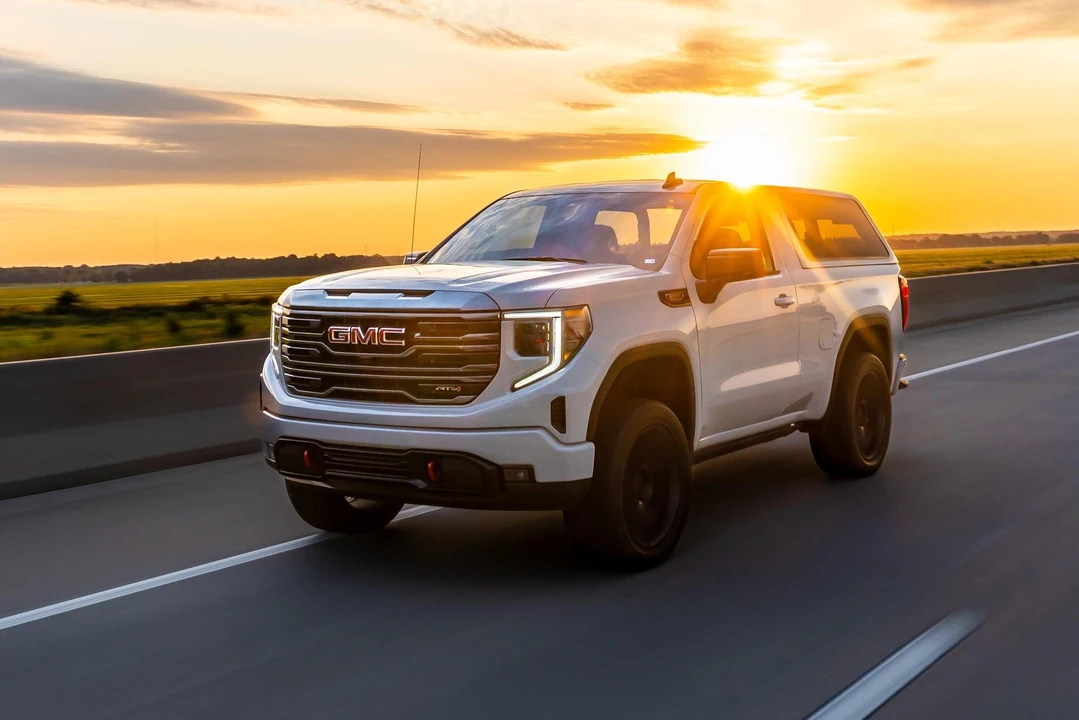 2022 GMC Sierra 5th Gen - Image 13 of 31