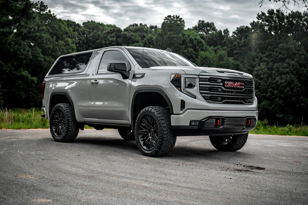 2022 GMC Sierra 5th Gen - Image 21 of 31