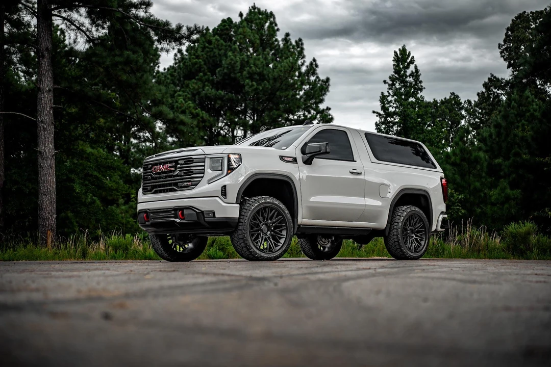 2022 GMC Sierra 5th Gen - Image 5 of 31