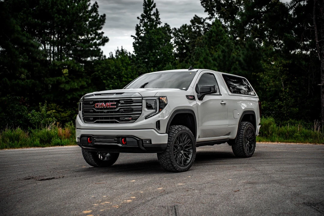 2022 GMC Sierra 5th Gen - Image 11 of 31