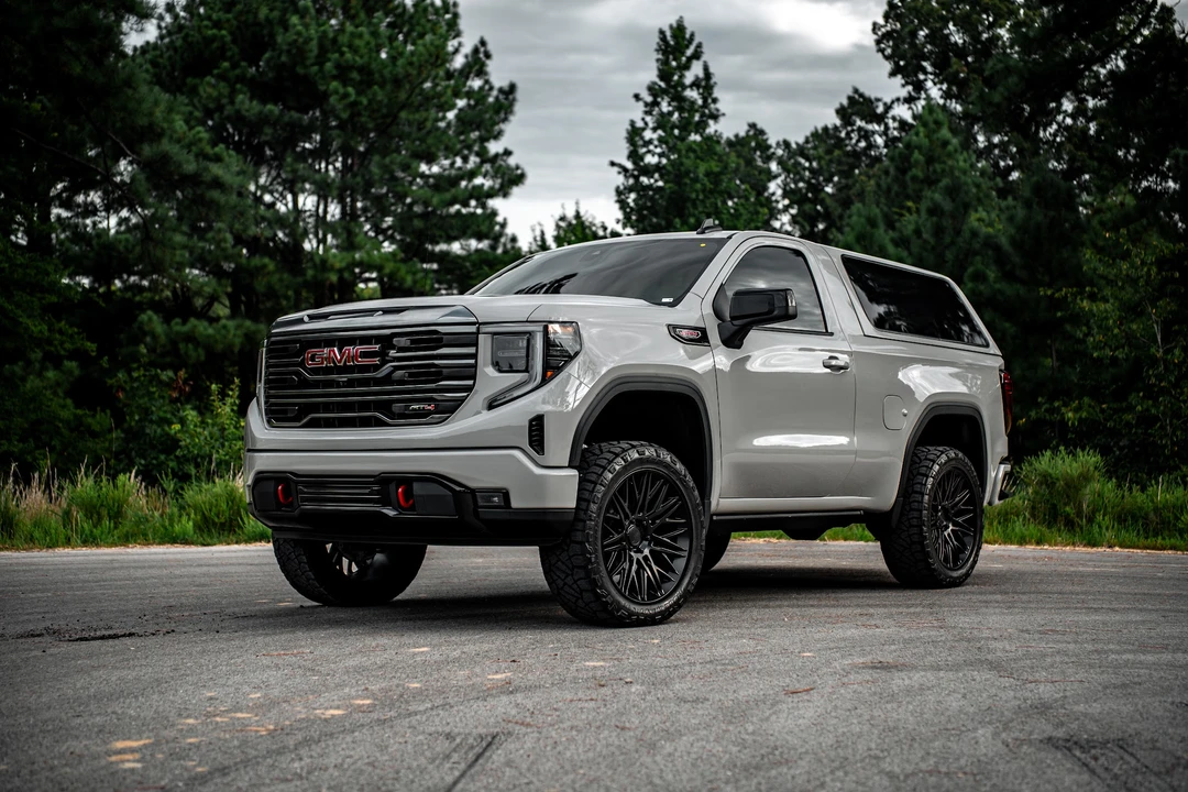 2022 GMC Sierra 5th Gen - Image 9 of 31