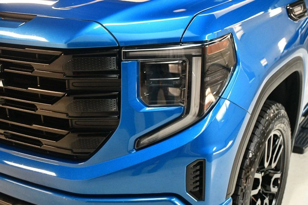 2022 GMC Sierra 5th Gen - Image 10 of 12