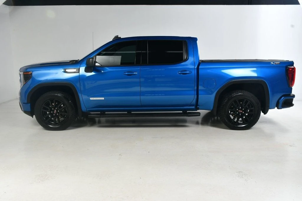 2022 GMC Sierra 5th Gen - Image 4 of 12