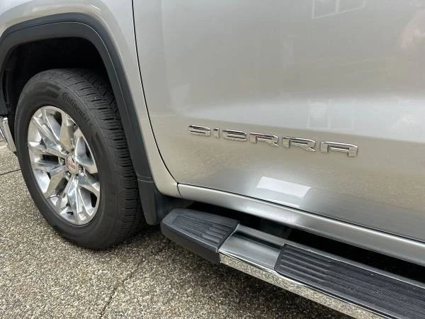 2022 GMC Sierra 5th Gen - Image 10 of 12