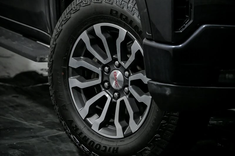 2022 GMC Sierra 5th Gen - Image 3 of 21