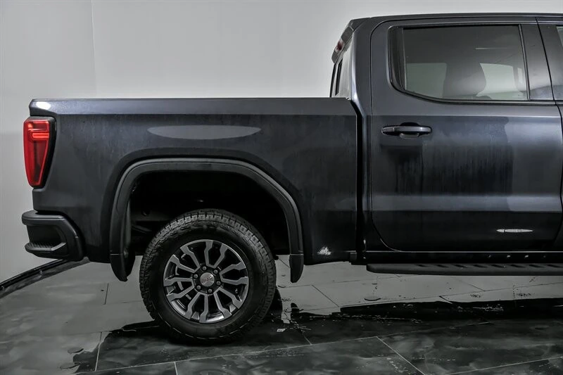 2022 GMC Sierra 5th Gen - Image 10 of 21