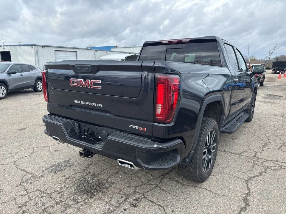 2022 GMC Sierra 5th Gen - Image 3 of 8
