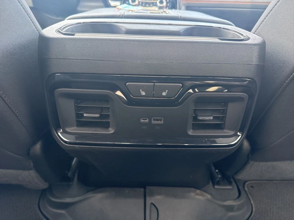 2022 GMC Sierra 5th Gen - Image 14 of 21