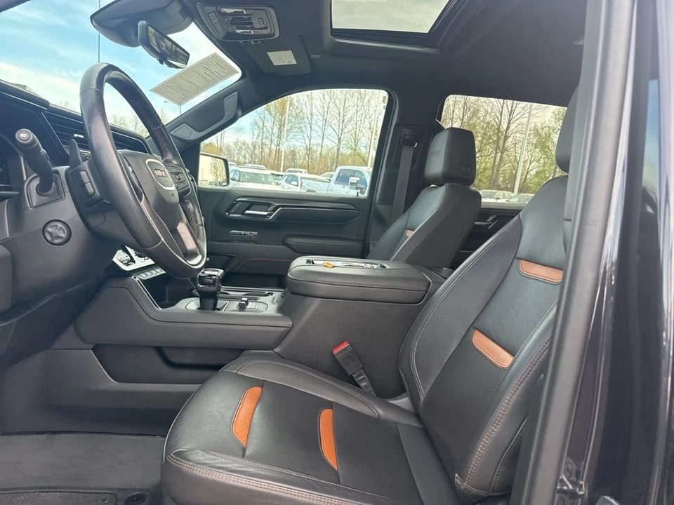 2022 GMC Sierra 5th Gen - Image 9 of 21