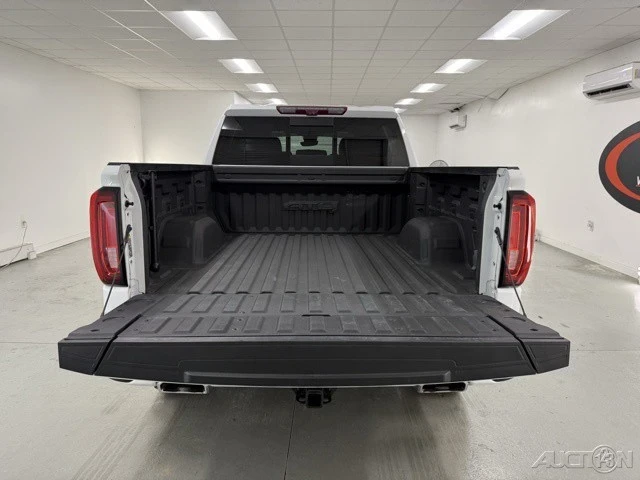 2022 GMC Sierra 5th Gen - Image 8 of 21