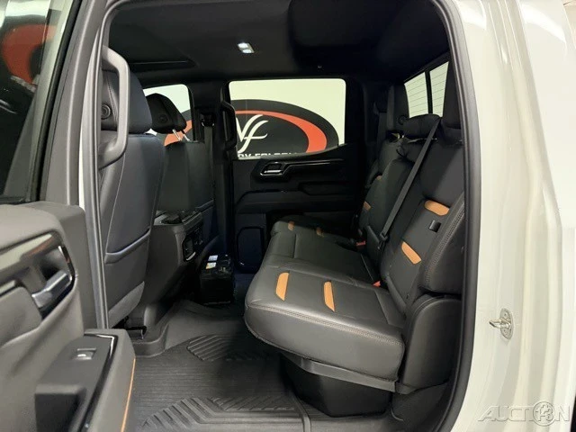 2022 GMC Sierra 5th Gen - Image 15 of 21
