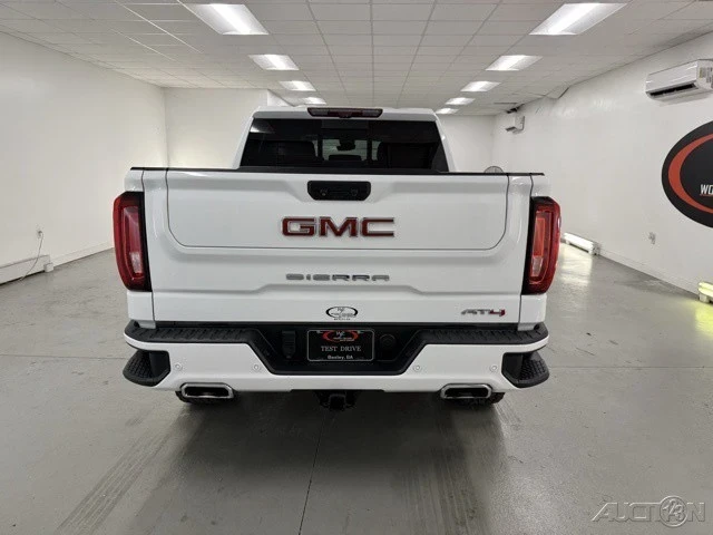 2022 GMC Sierra 5th Gen - Image 7 of 21