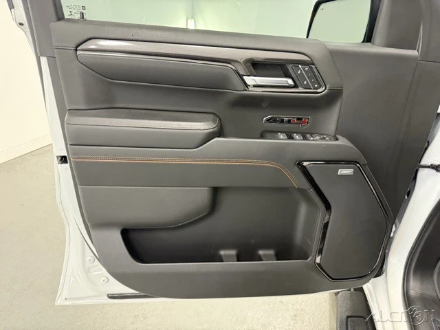2022 GMC Sierra 5th Gen - Image 12 of 21